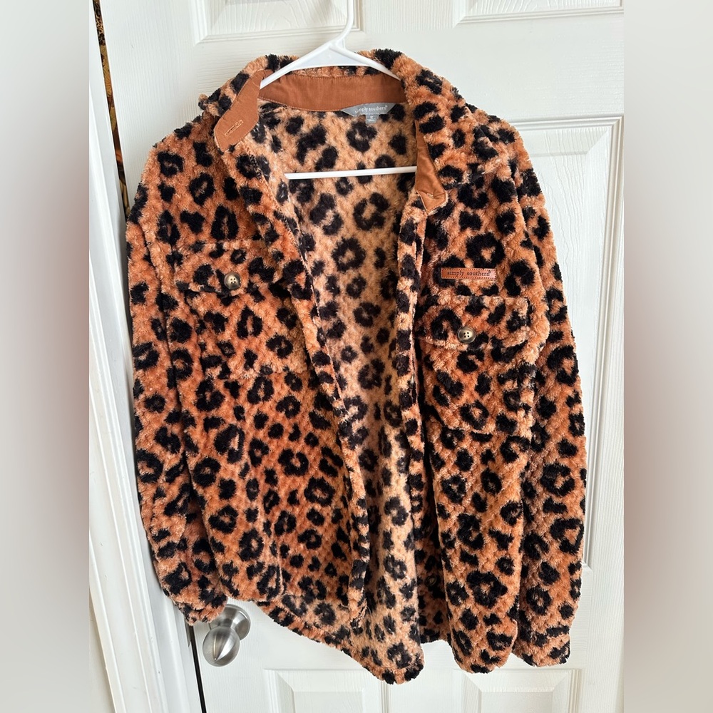 Simply southern leopard shacket